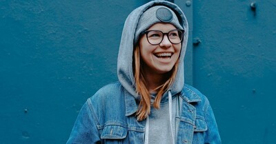 Link to: https://arnicacounselling.com/services/counselling-for-youth-13yrs-18yrs